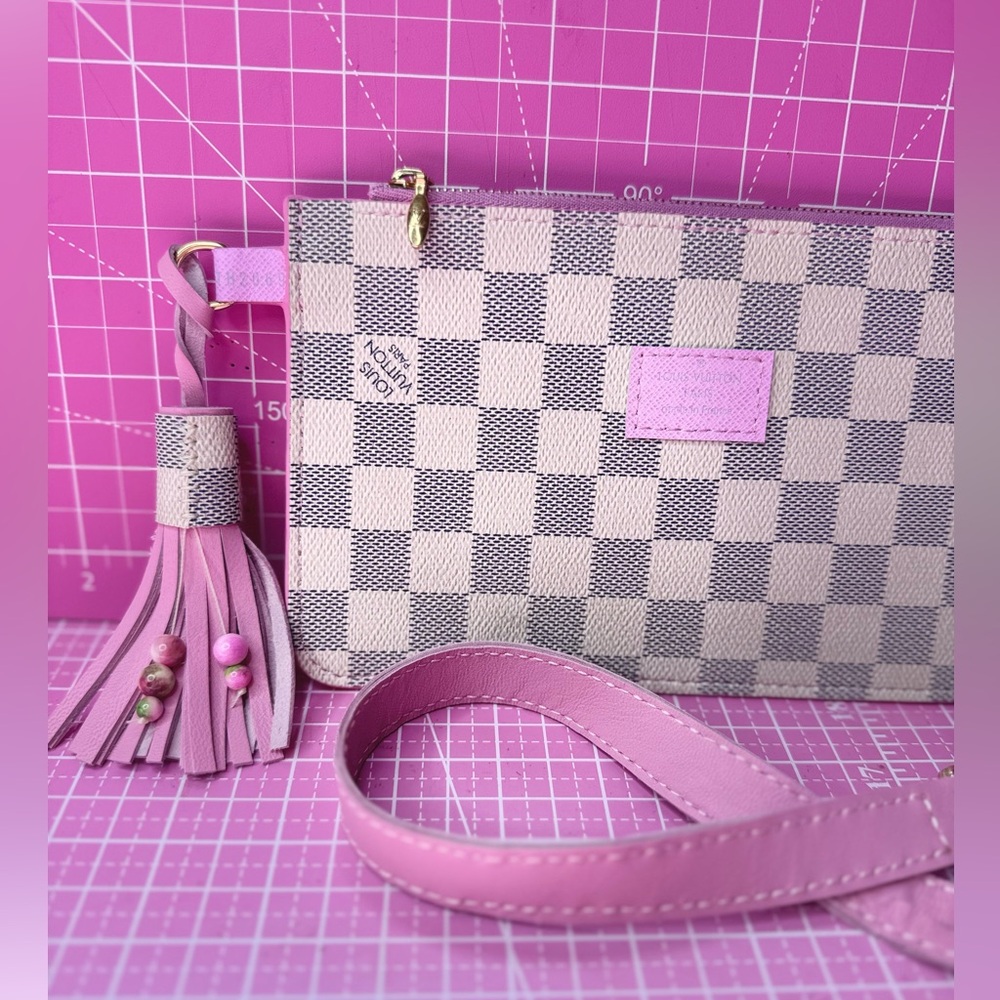 💗 Damier Azure Pink Pochette Leather Wristlet Pouch bag - Picture 5 of 15
